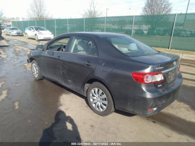 Photo 2 VIN: 2T1BU4EE1DC030967 - TOYOTA COROLLA 