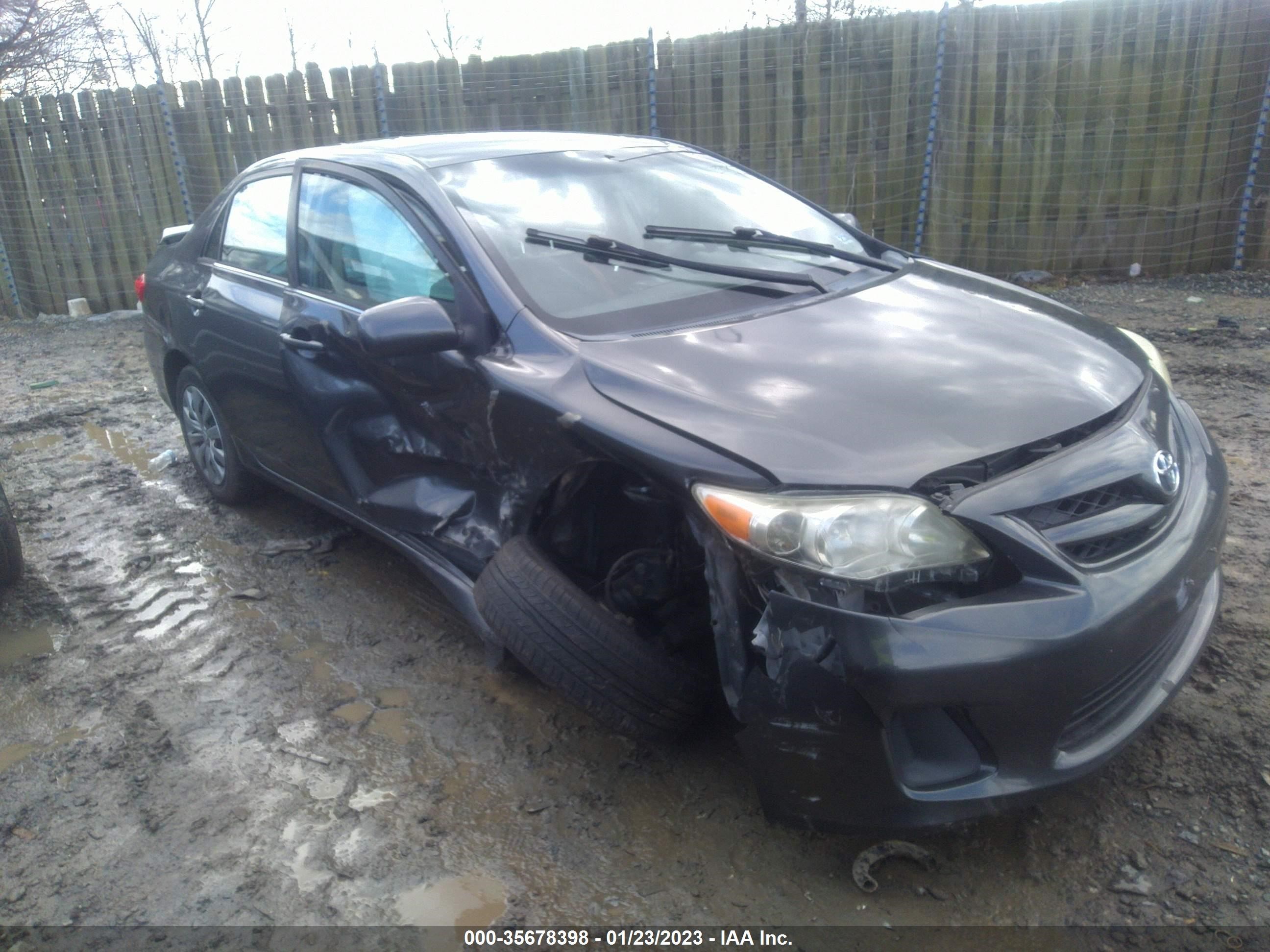 Photo 0 VIN: 2T1BU4EE1DC045856 - TOYOTA COROLLA 