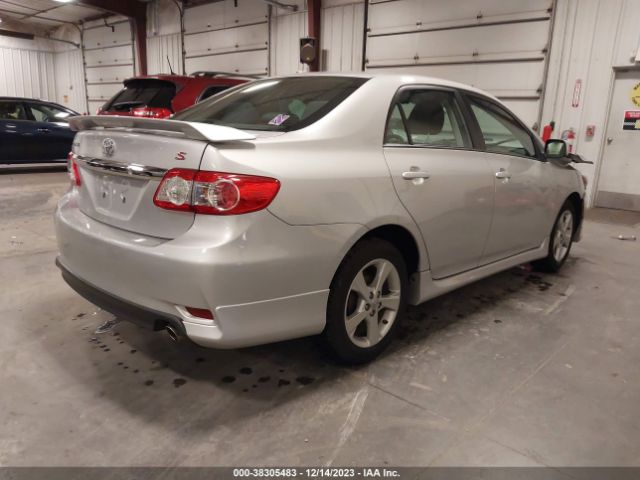 Photo 3 VIN: 2T1BU4EE1DC975014 - TOYOTA COROLLA 