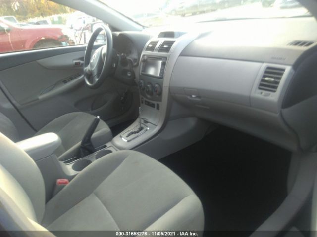 Photo 4 VIN: 2T1BU4EE1DC988961 - TOYOTA COROLLA 