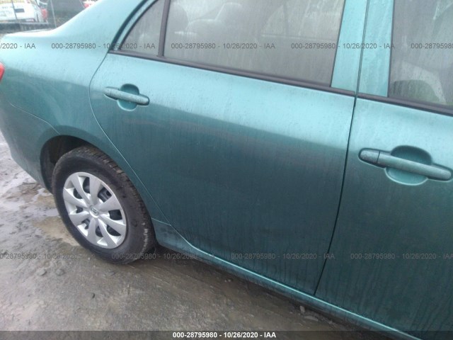 Photo 5 VIN: 2T1BU4EE2AC285137 - TOYOTA COROLLA 