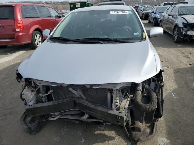 Photo 4 VIN: 2T1BU4EE2AC367420 - TOYOTA COROLLA 