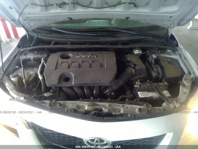 Photo 9 VIN: 2T1BU4EE2AC508003 - TOYOTA COROLLA 