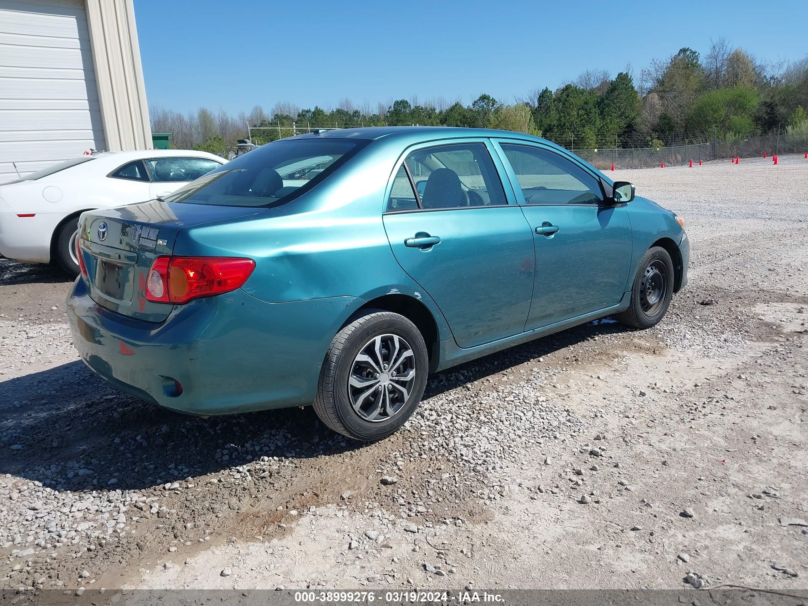 Photo 3 VIN: 2T1BU4EE2AC508759 - TOYOTA COROLLA 