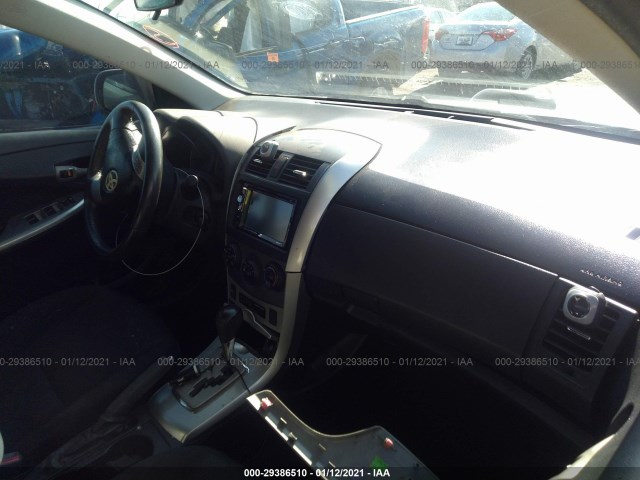 Photo 4 VIN: 2T1BU4EE2AC514450 - TOYOTA COROLLA 