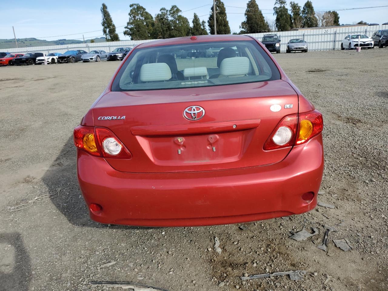 Photo 5 VIN: 2T1BU4EE2AC535749 - TOYOTA COROLLA 