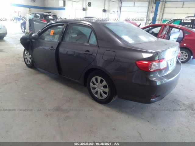 Photo 2 VIN: 2T1BU4EE2BC552438 - TOYOTA COROLLA 