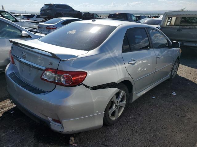 Photo 3 VIN: 2T1BU4EE2BC581762 - TOYOTA CAROLLA 