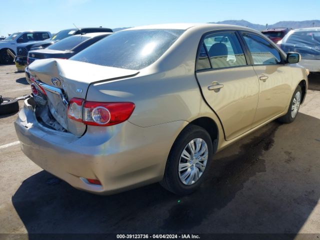 Photo 3 VIN: 2T1BU4EE2BC636369 - TOYOTA COROLLA 