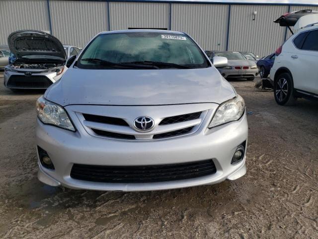 Photo 4 VIN: 2T1BU4EE2BC670585 - TOYOTA COROLLA BA 