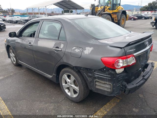 Photo 2 VIN: 2T1BU4EE2BC723723 - TOYOTA COROLLA 