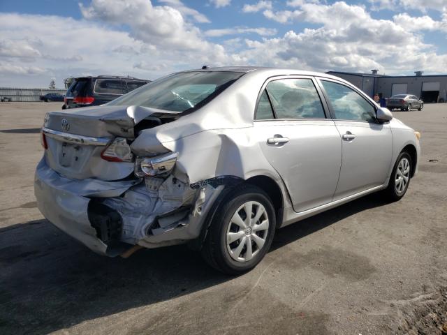 Photo 3 VIN: 2T1BU4EE2BC726640 - TOYOTA COROLLA 