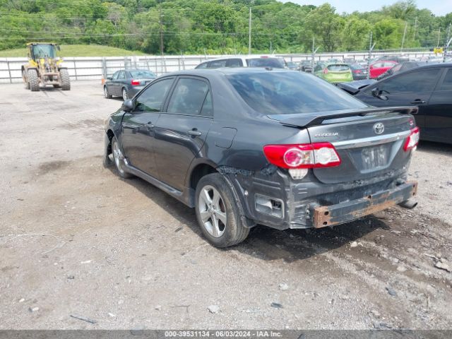 Photo 2 VIN: 2T1BU4EE2BC732812 - TOYOTA COROLLA 