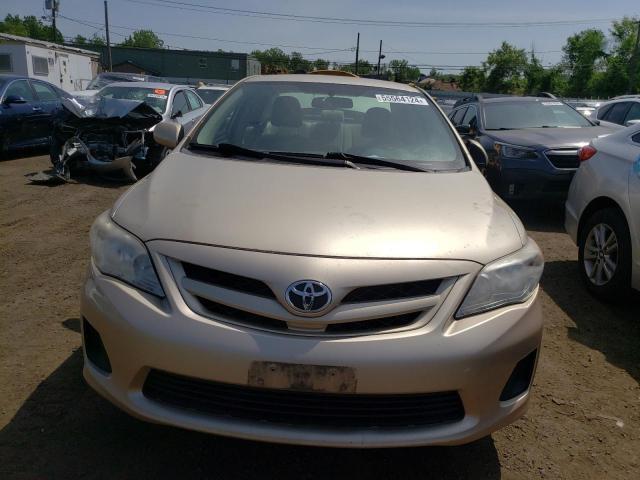 Photo 4 VIN: 2T1BU4EE2BC738058 - TOYOTA COROLLA 