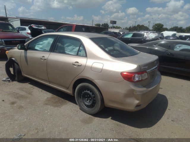 Photo 2 VIN: 2T1BU4EE2CC779338 - TOYOTA COROLLA 