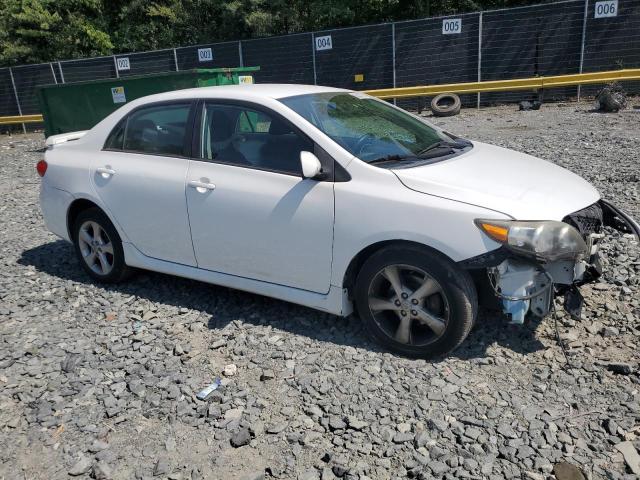 Photo 3 VIN: 2T1BU4EE2CC833186 - TOYOTA COROLLA 