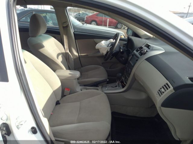 Photo 4 VIN: 2T1BU4EE2DC001171 - TOYOTA COROLLA 