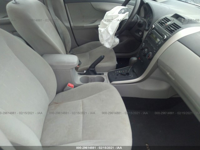 Photo 4 VIN: 2T1BU4EE2DC101481 - TOYOTA COROLLA 