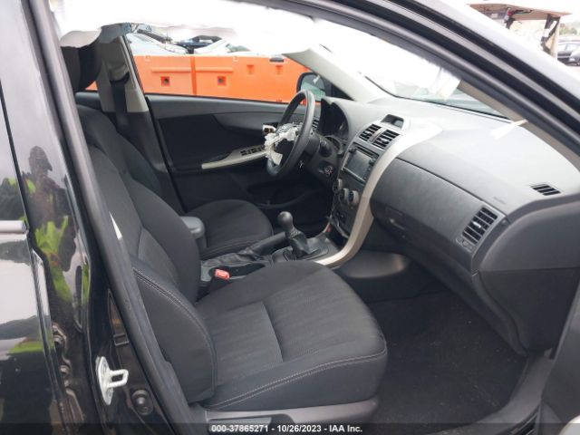 Photo 4 VIN: 2T1BU4EE2DC103909 - TOYOTA COROLLA 