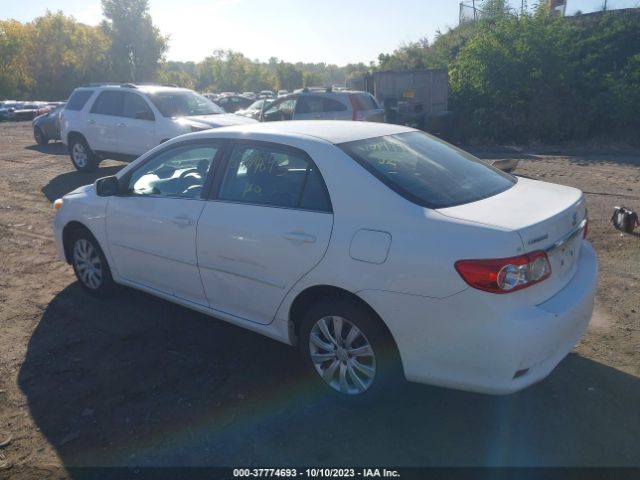 Photo 2 VIN: 2T1BU4EE2DC939333 - TOYOTA COROLLA 