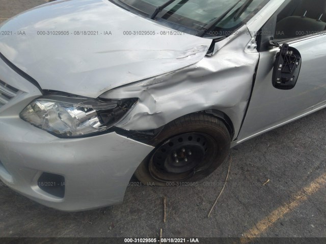 Photo 5 VIN: 2T1BU4EE2DC964393 - TOYOTA COROLLA 