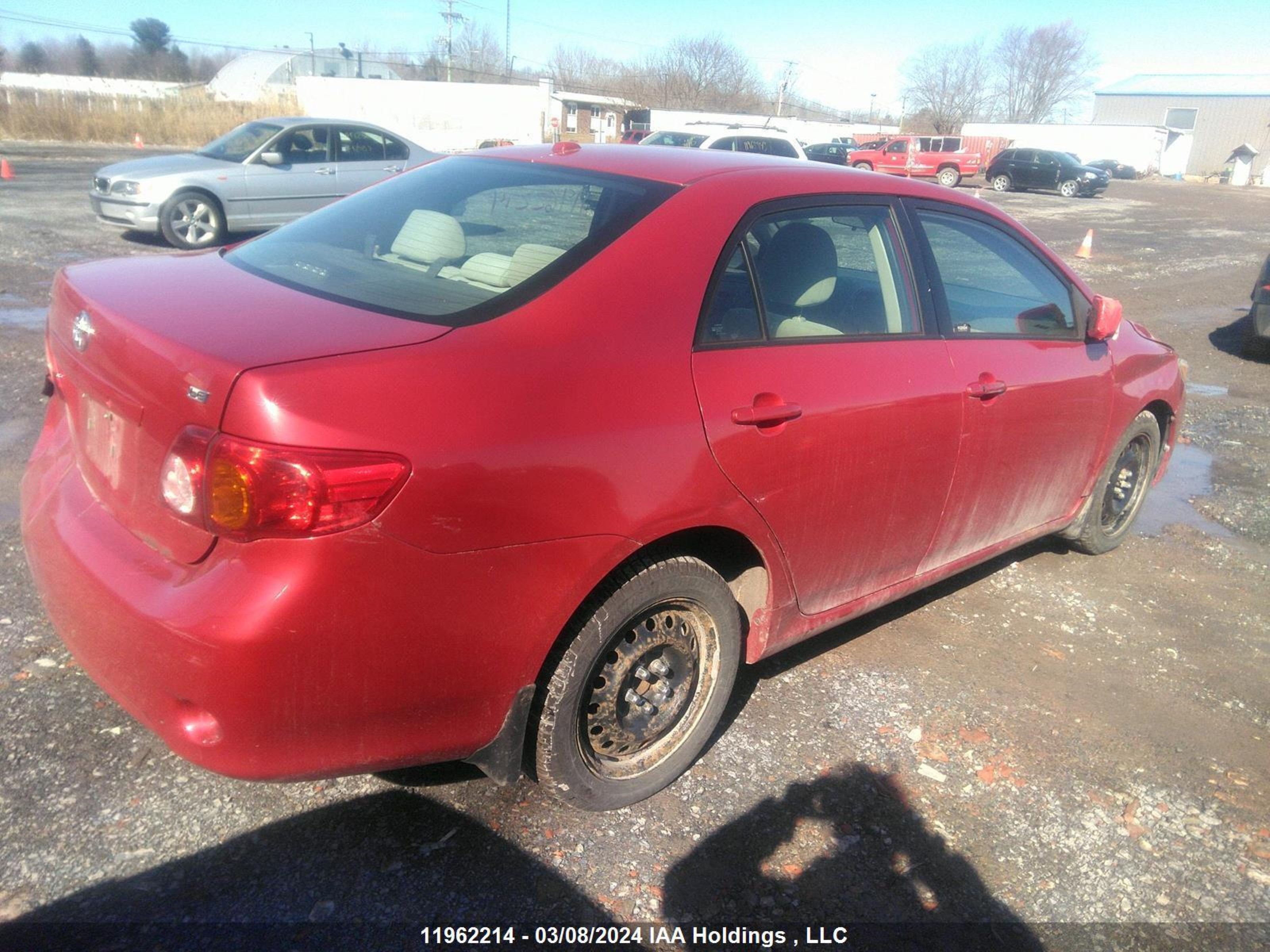 Photo 3 VIN: 2T1BU4EE3AC220345 - TOYOTA COROLLA 