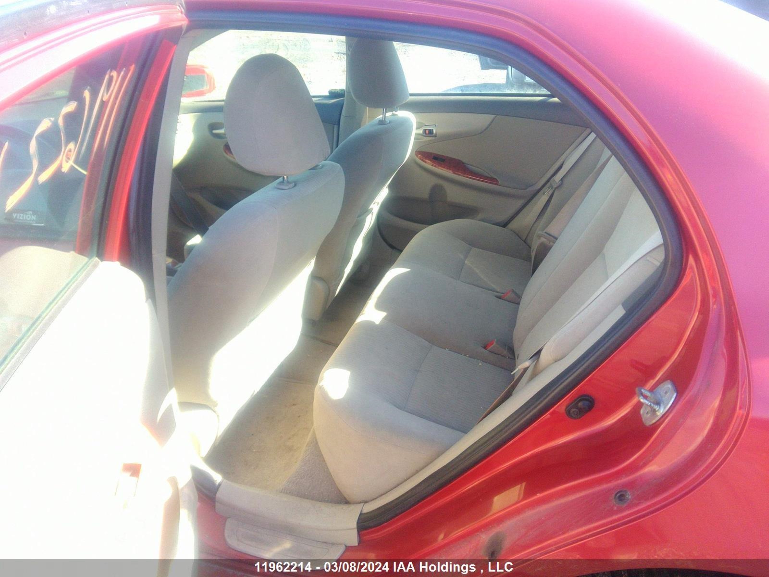 Photo 7 VIN: 2T1BU4EE3AC220345 - TOYOTA COROLLA 