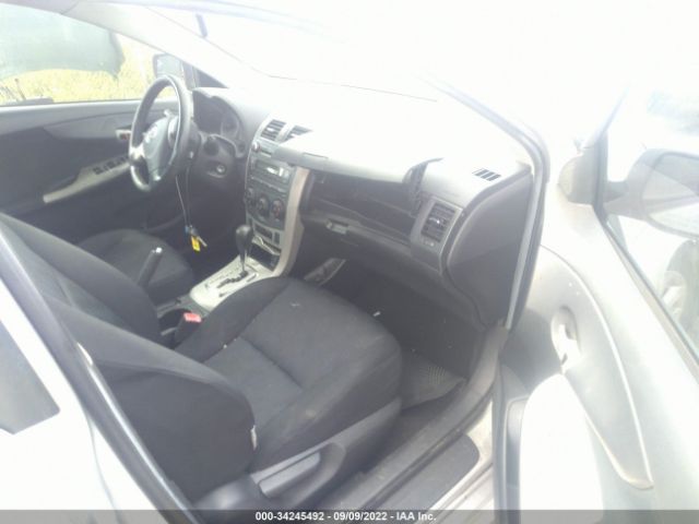 Photo 4 VIN: 2T1BU4EE3AC436888 - TOYOTA COROLLA 