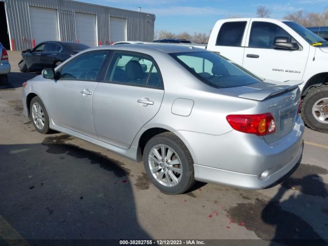 Photo 2 VIN: 2T1BU4EE3AC470877 - TOYOTA COROLLA 