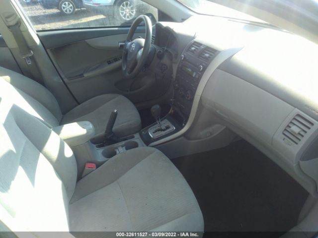 Photo 4 VIN: 2T1BU4EE3AC485542 - TOYOTA COROLLA 