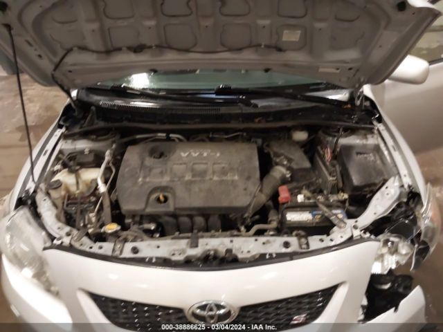 Photo 9 VIN: 2T1BU4EE3AC501089 - TOYOTA COROLLA 