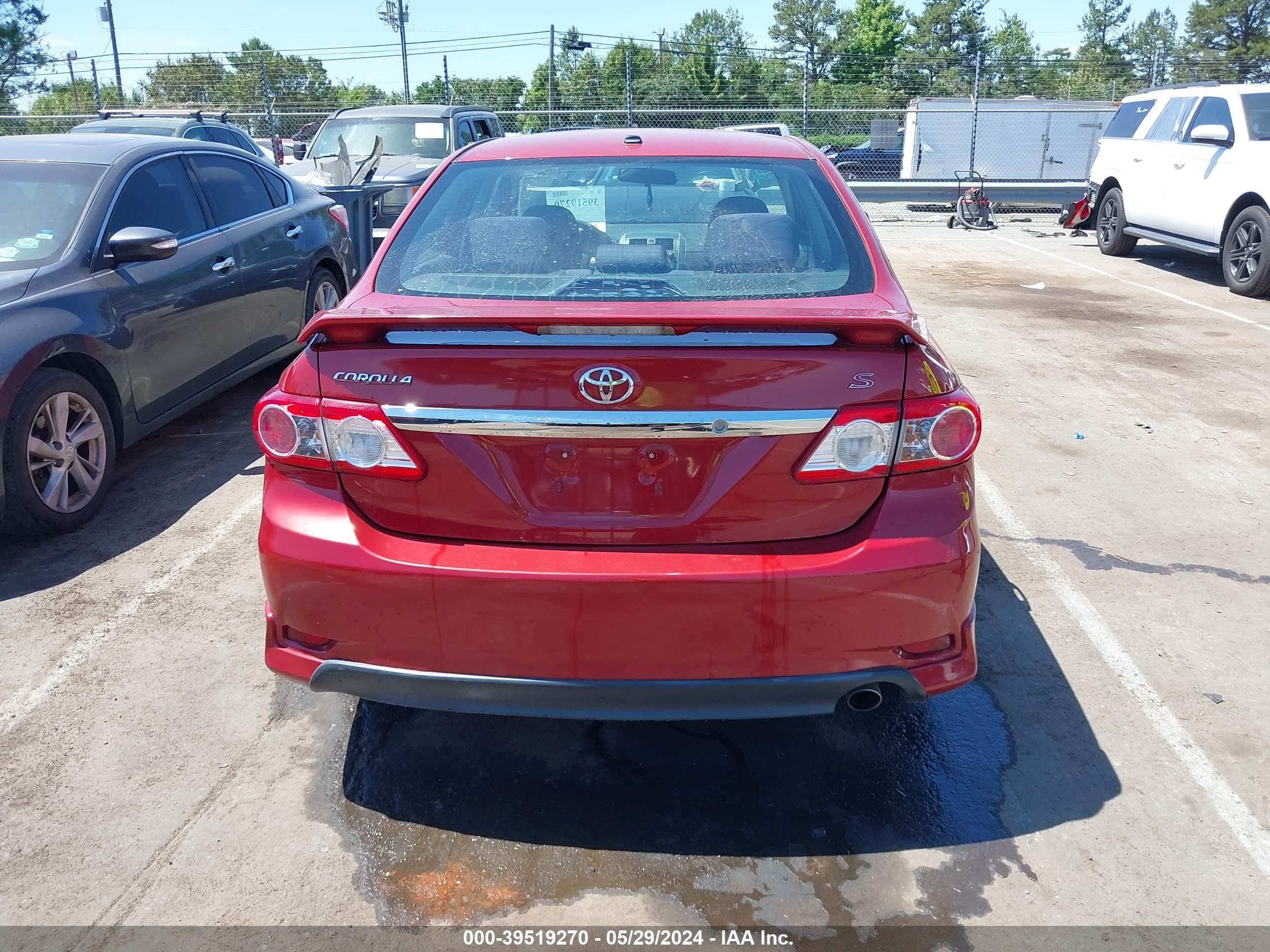 Photo 14 VIN: 2T1BU4EE3BC639328 - TOYOTA COROLLA 