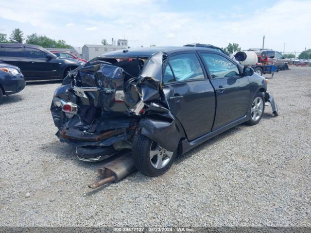 Photo 3 VIN: 2T1BU4EE3BC683927 - TOYOTA COROLLA 