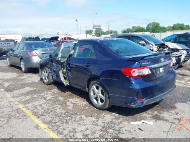 Photo 2 VIN: 2T1BU4EE3BC713654 - TOYOTA COROLLA 