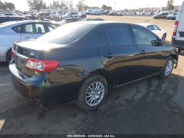 Photo 3 VIN: 2T1BU4EE3BC714061 - TOYOTA COROLLA 