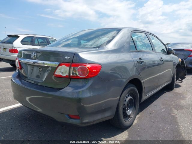 Photo 3 VIN: 2T1BU4EE3BC726484 - TOYOTA COROLLA 