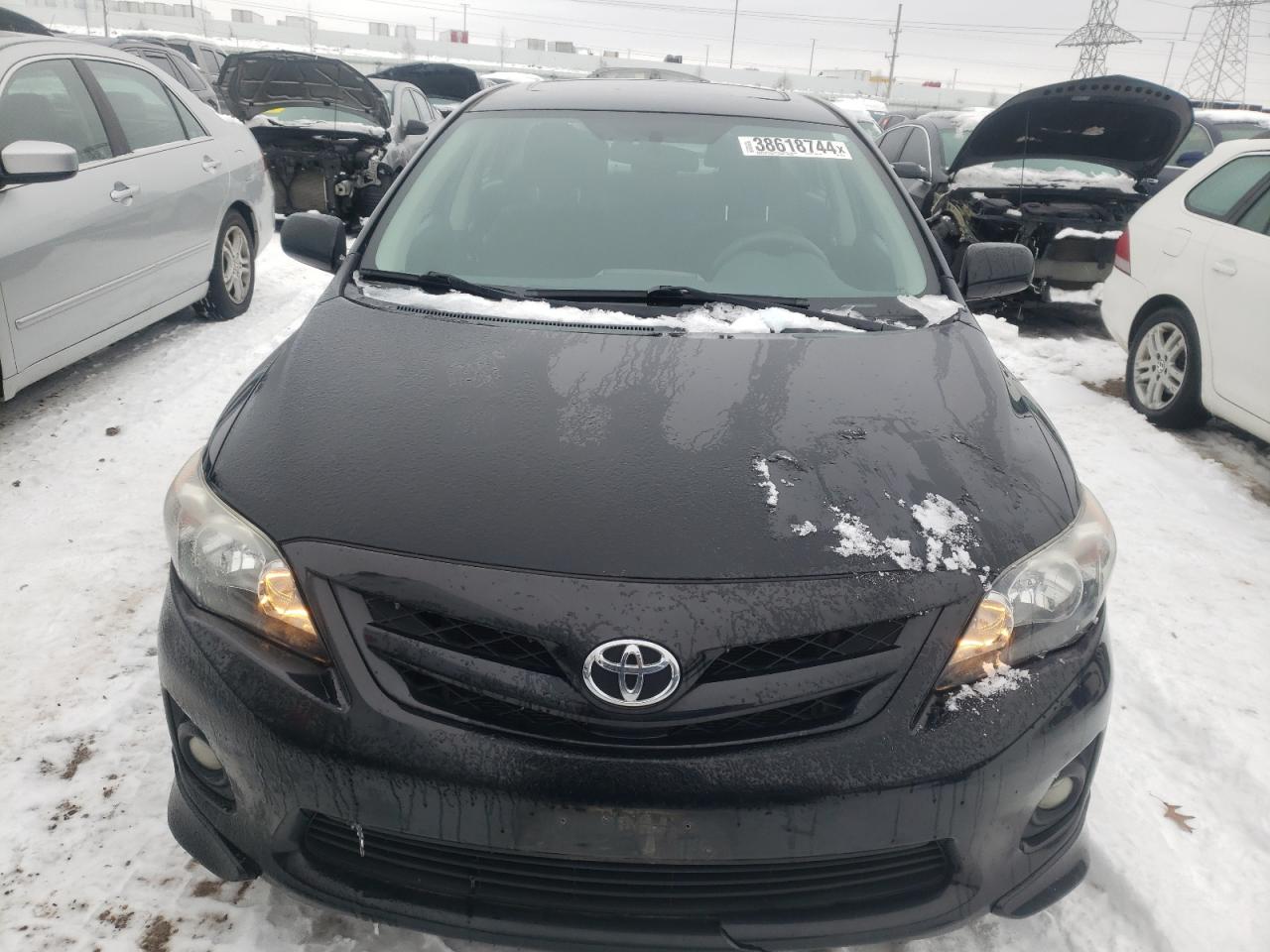 Photo 4 VIN: 2T1BU4EE3BC736125 - TOYOTA COROLLA 