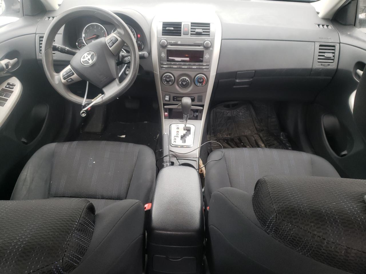Photo 7 VIN: 2T1BU4EE3BC736125 - TOYOTA COROLLA 