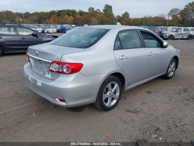 Photo 3 VIN: 2T1BU4EE3CC767750 - TOYOTA COROLLA 