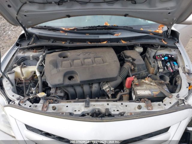 Photo 9 VIN: 2T1BU4EE3CC767750 - TOYOTA COROLLA 