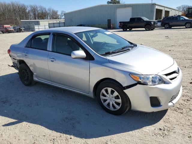 Photo 3 VIN: 2T1BU4EE3CC798254 - TOYOTA COROLLA 