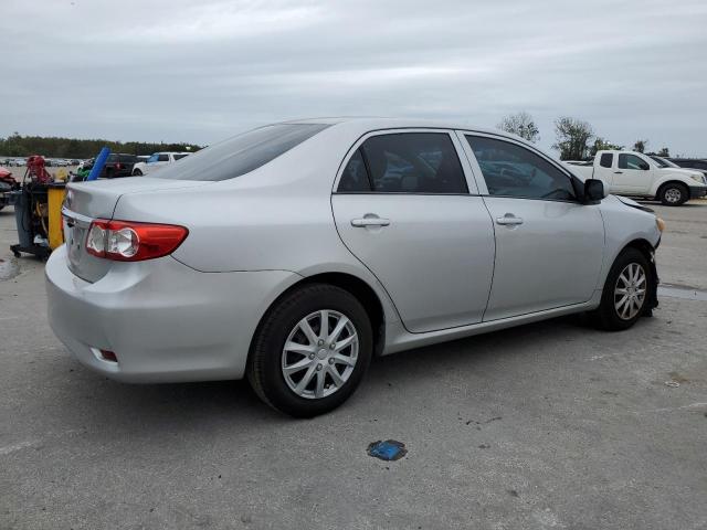 Photo 2 VIN: 2T1BU4EE3CC811004 - TOYOTA COROLLA 