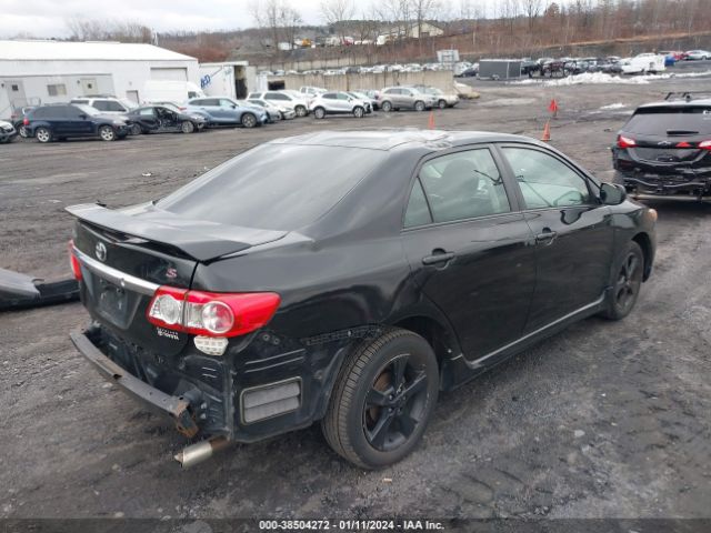 Photo 3 VIN: 2T1BU4EE3CC824674 - TOYOTA COROLLA 