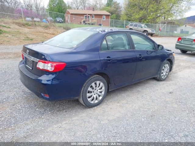 Photo 3 VIN: 2T1BU4EE3CC840003 - TOYOTA COROLLA 