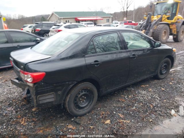 Photo 3 VIN: 2T1BU4EE3CC884244 - TOYOTA COROLLA 