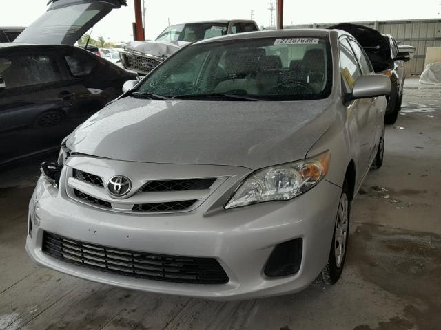 Photo 1 VIN: 2T1BU4EE3CC913287 - TOYOTA COROLLA BA 