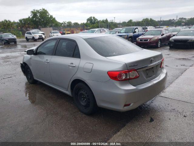 Photo 2 VIN: 2T1BU4EE3CC914424 - TOYOTA COROLLA 