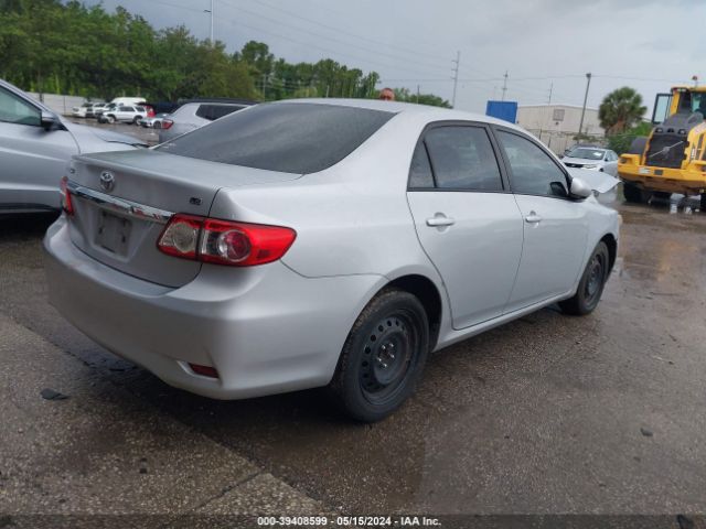 Photo 3 VIN: 2T1BU4EE3CC914424 - TOYOTA COROLLA 