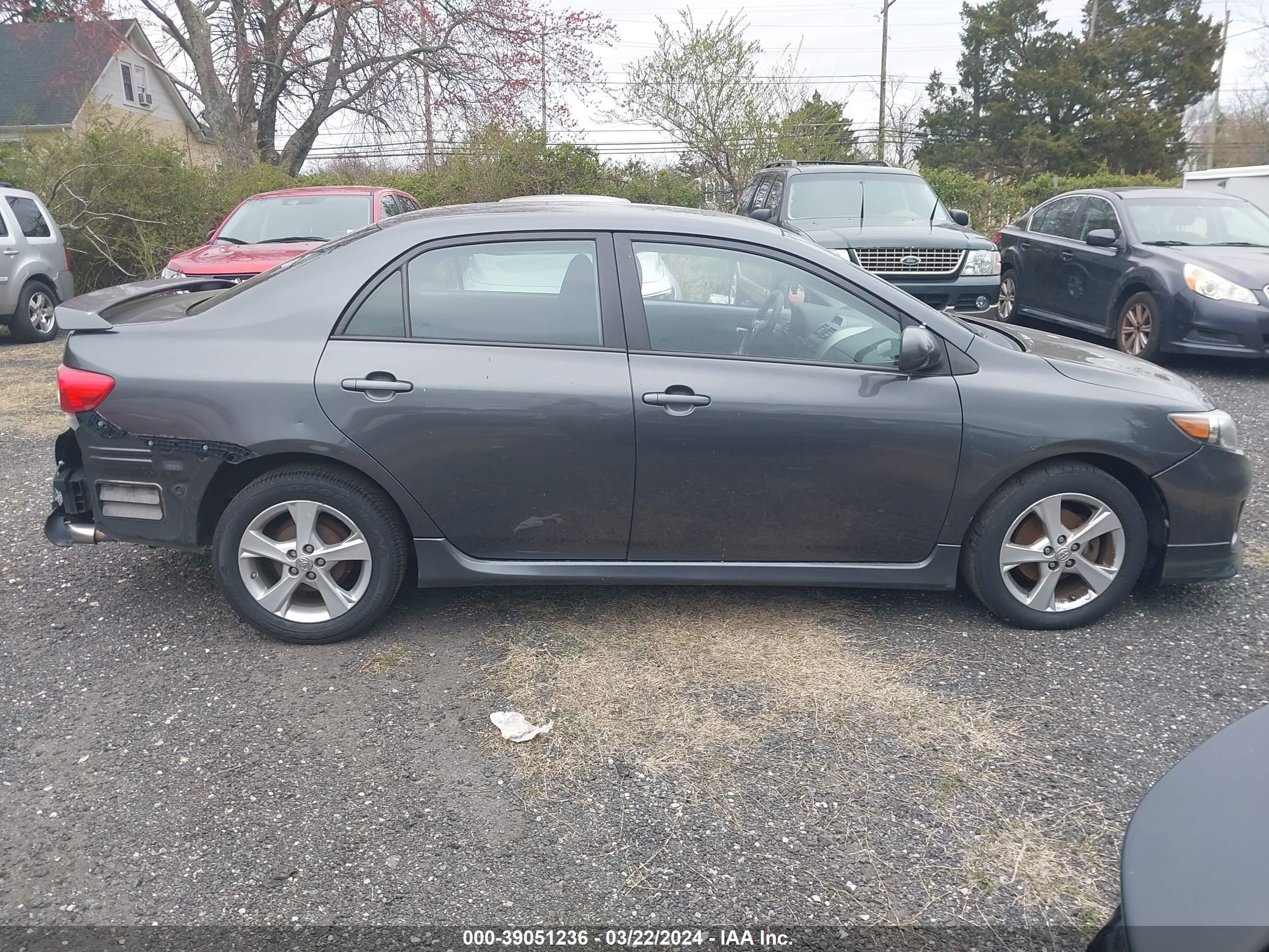 Photo 13 VIN: 2T1BU4EE3DC056714 - TOYOTA COROLLA 