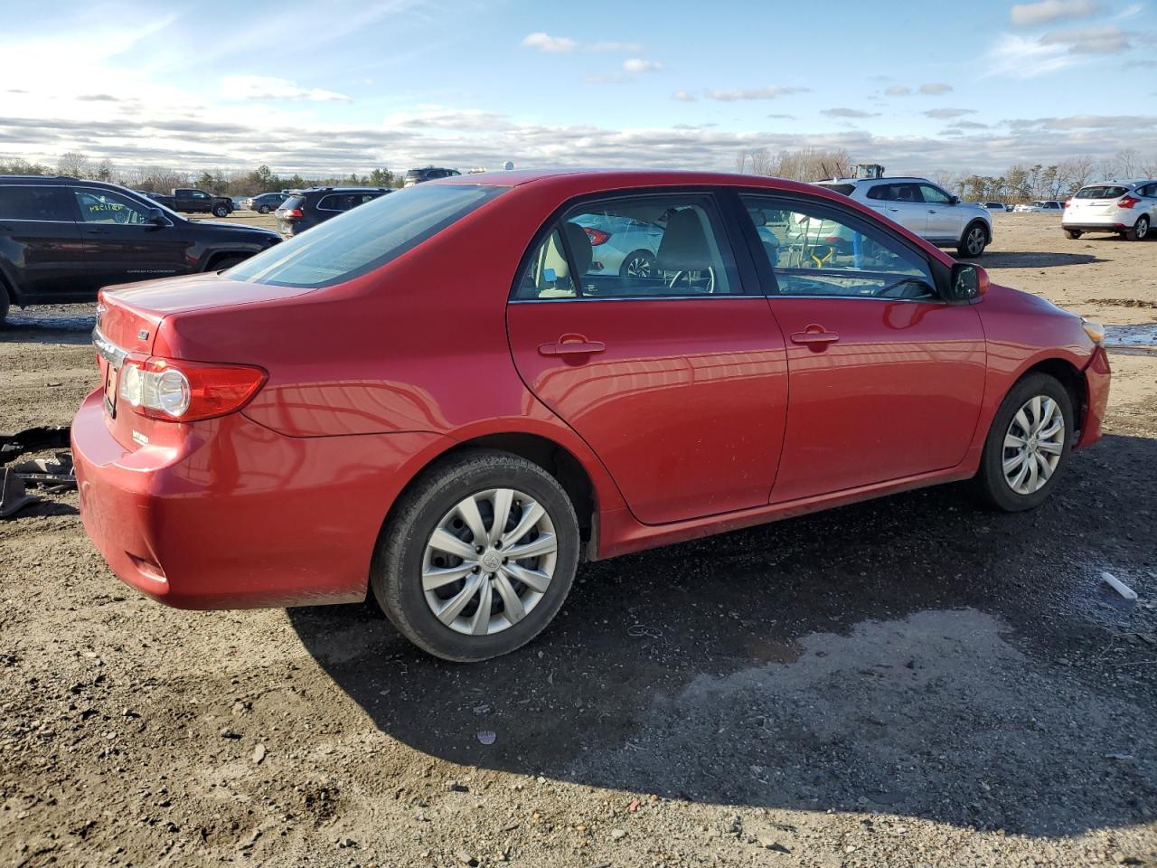 Photo 2 VIN: 2T1BU4EE3DC070001 - TOYOTA COROLLA 